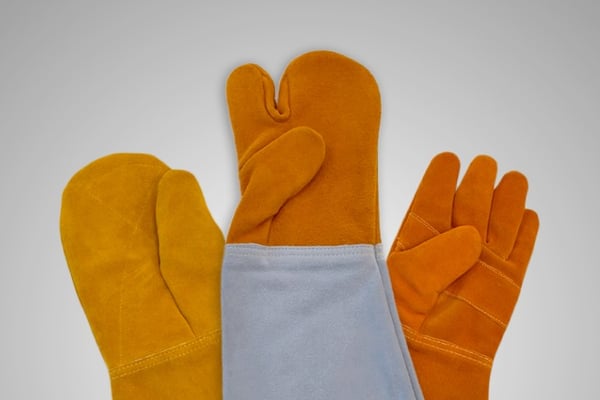 How to choose the right glove: 5, 3 or 2 fingers?